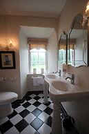 Vraa Slotshotel
