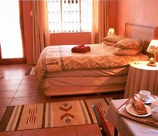 Treetops Guesthouse