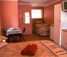 Treetops Guesthouse