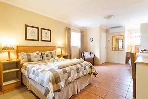 Treetops Guesthouse