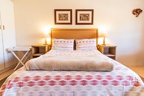 Treetops Guesthouse