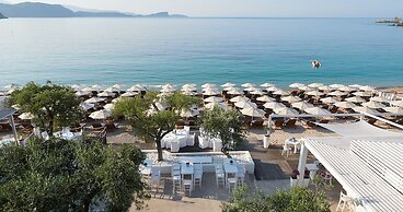 Lichnos Beach Hotel & Suites