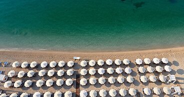 Lichnos Beach Hotel & Suites