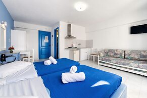 Stratos Studios & Apartments