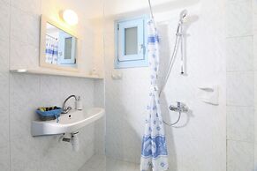 Stratos Studios & Apartments