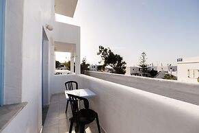 Stratos Studios & Apartments