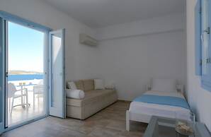 Stratos Studios & Apartments