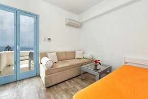 Stratos Studios & Apartments