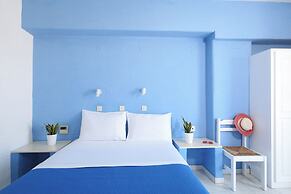 Stratos Studios & Apartments
