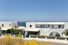 Stratos Studios & Apartments