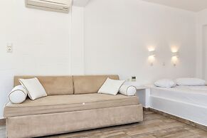 Stratos Studios & Apartments