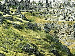 Sextantio Le Grotte Della Civita