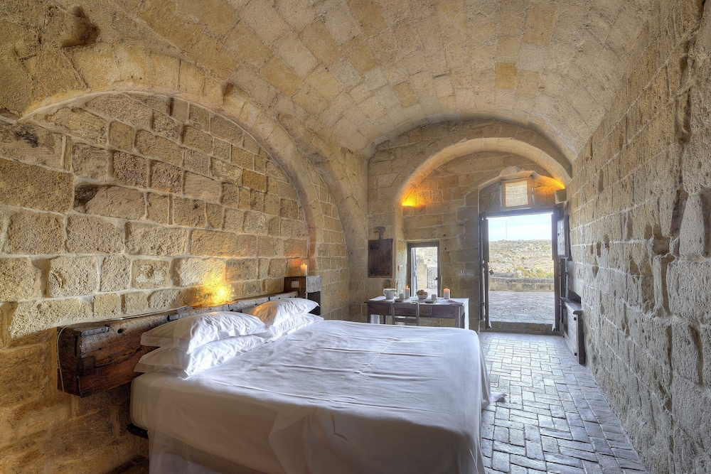 Sextantio Le Grotte Della Civita