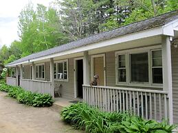 Bear Tree Lodge