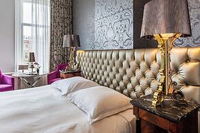 Amstel Corner Hotel