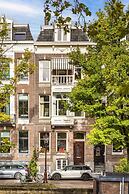 Amstel Corner Hotel
