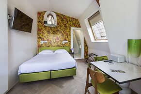 Amstel Corner Hotel