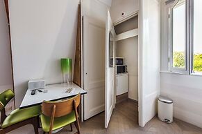 Amstel Corner Hotel
