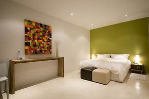 Colourful Manor Luxury Lodge