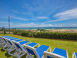 Breakers North Absolute Beachfront Apartments