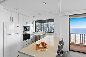 Breakers North Absolute Beachfront Apartments