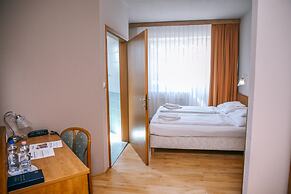 Aqua Therm Hotel
