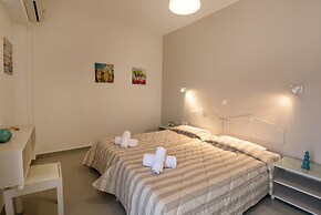 Aloe Apartments & Studios