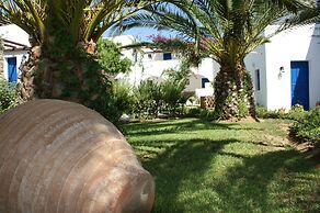 Alkyoni Beach Hotel