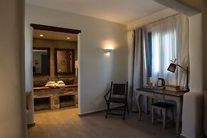 Alkyoni Beach Hotel
