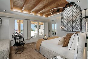 Alkyoni Beach Hotel