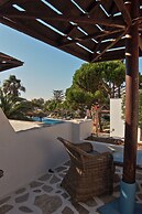 Alkyoni Beach Hotel