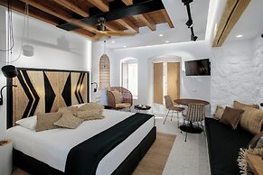 Alkyoni Beach Hotel