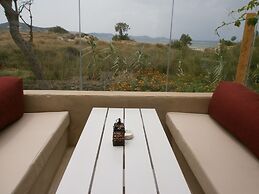 Alkyoni Beach Hotel