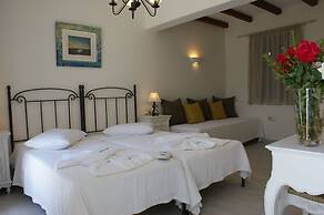Alkyoni Beach Hotel