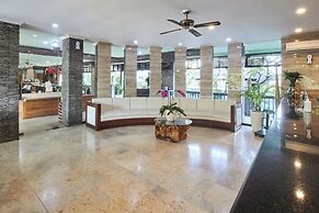 The Lokha Legian Resort & Spa