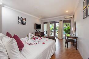 The Lokha Legian Resort & Spa