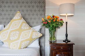 The Coed-Y-Mwstwr Hotel