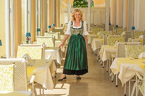 Hotel Kvarner Palace