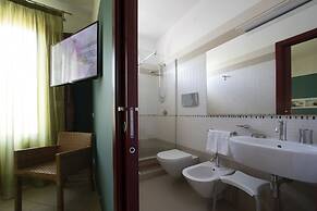 Insula Hotel