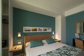 Insula Hotel