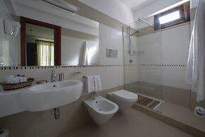 Insula Hotel