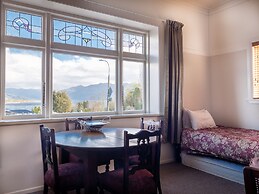 Hotel Lake Brunner