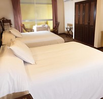 Hotel La Colonia