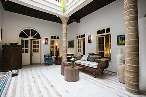 Riad  Emotion