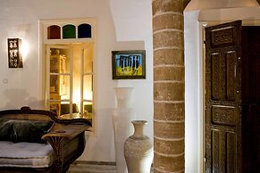 Riad  Emotion