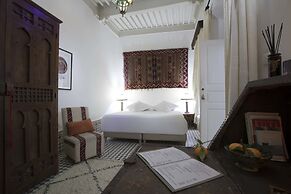 Riad  Emotion