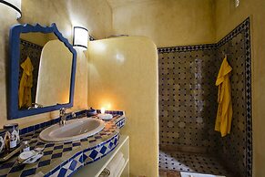 Riad  Emotion