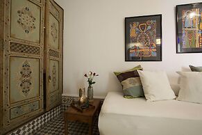 Riad  Emotion
