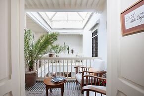 Riad  Emotion