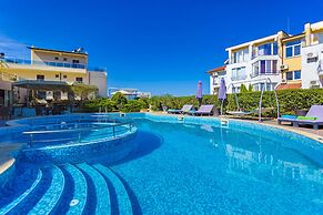 Selena Beach Hotel